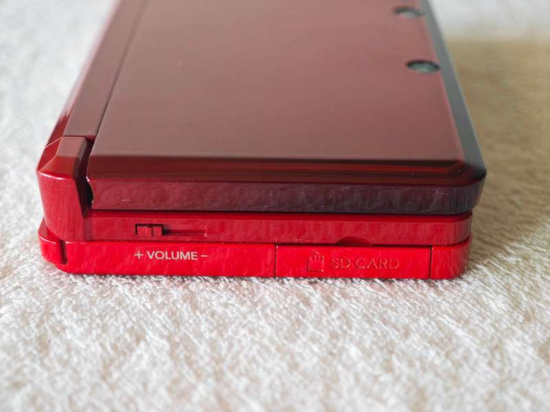 Nintendo 3DS Console + Games