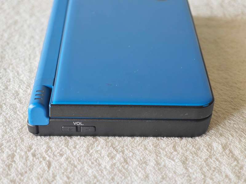 Nintendo DSi XL Console