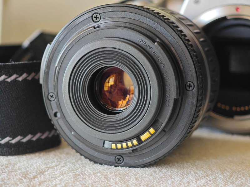 Canon EOS 350D With 18-55mm And 2GB Memory Card -  Digital SLR Camera
