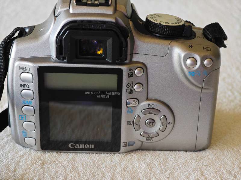 Canon EOS 350D With 18-55mm And 2GB Memory Card -  Digital SLR Camera