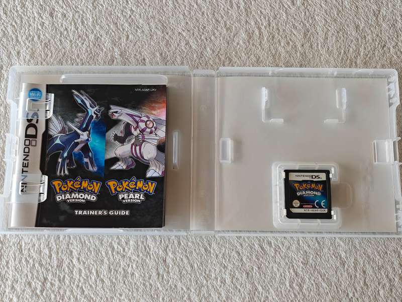 Pokemon Diamond Version - Nintendo DS Game