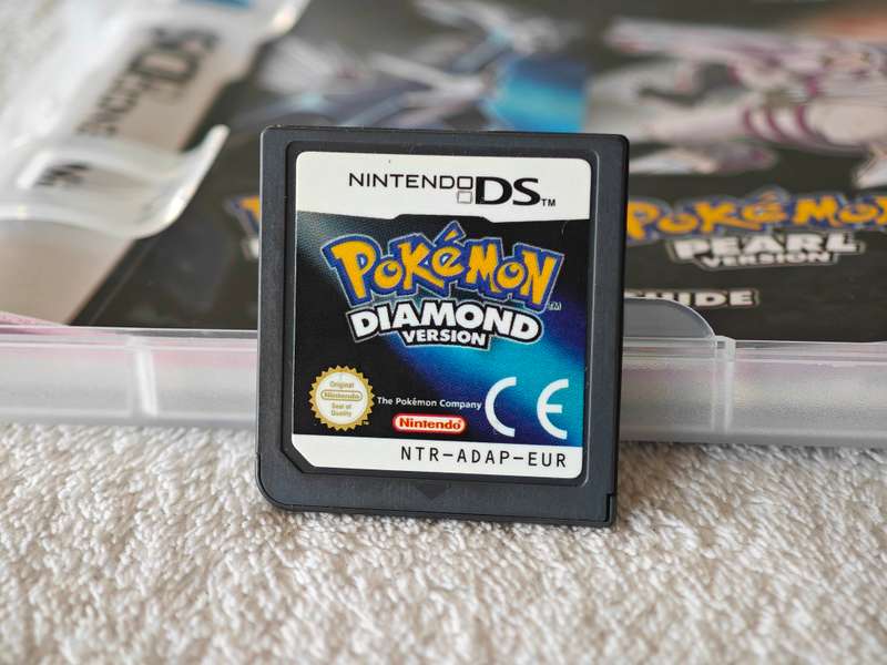 Pokemon Diamond Version - Nintendo DS Game
