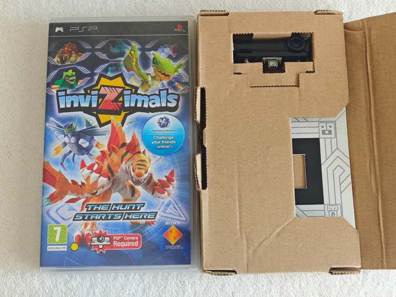 Invizimals + PSP Camera - PSP / Playstation Portable Game