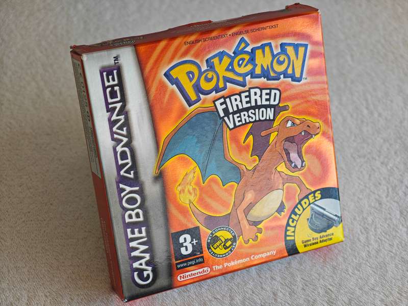 Pokemon FireRed Version - Nintendo Game Boy Advance
