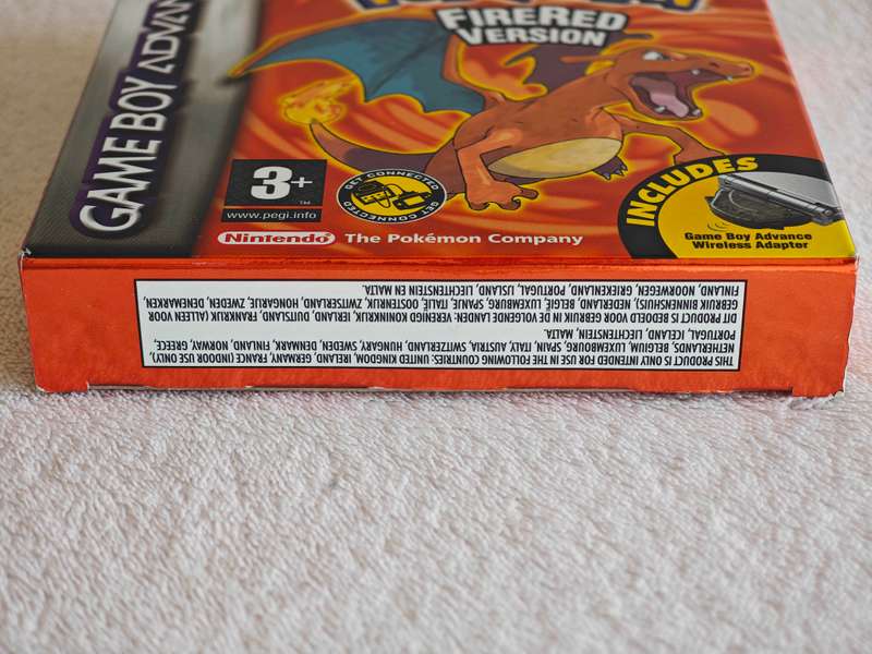 Pokemon FireRed Version - Nintendo Game Boy Advance