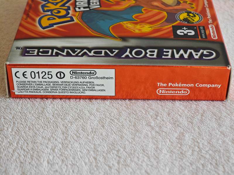 Pokemon FireRed Version - Nintendo Game Boy Advance