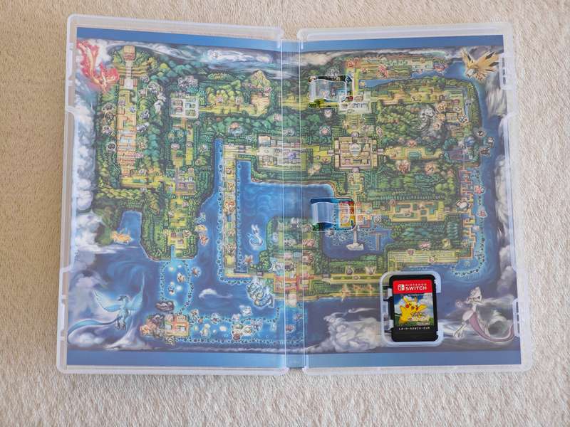 Pokemon Lets Go Pikachu - Nintendo Switch Game