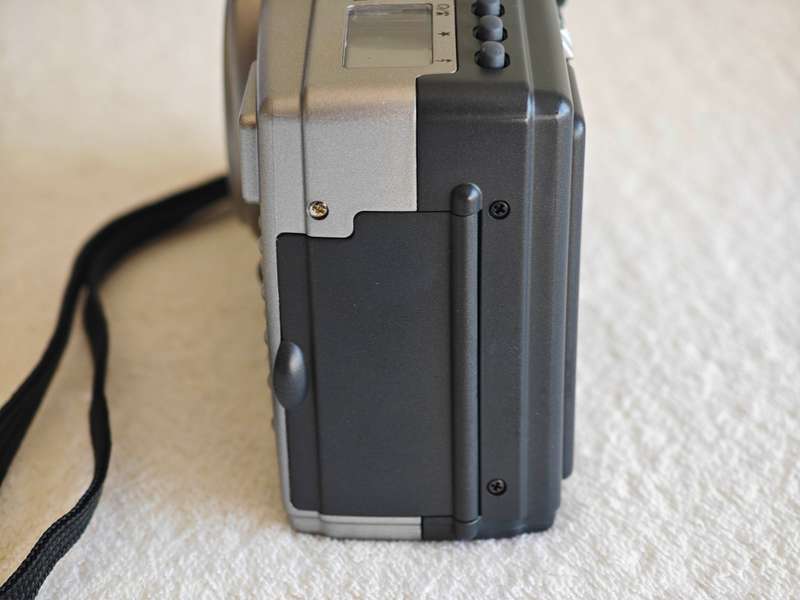Epson PhotoPC 650 1.1mp AutoFocus Digital Camera