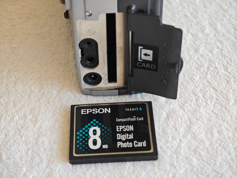 Epson PhotoPC 650 1.1mp AutoFocus Digital Camera