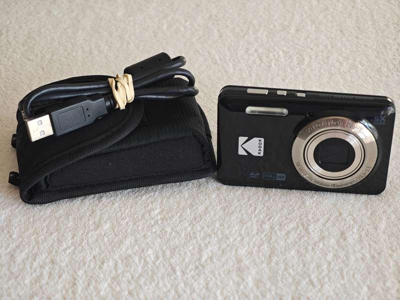 Kodak Pixpro FZ55 - 16MP / 5x Zoom Digital Camera