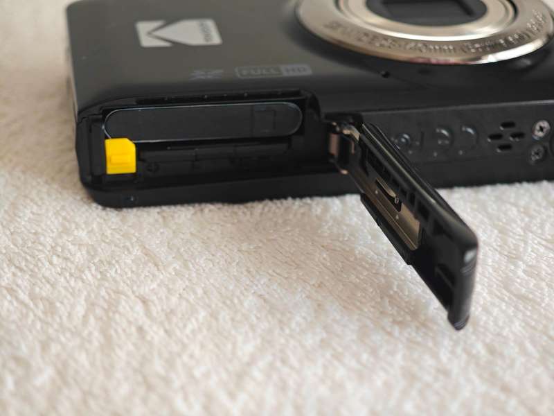 Kodak Pixpro FZ55 - 16MP / 5x Zoom Digital Camera