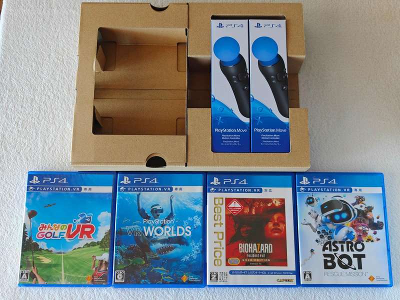 PSVR Headset + Playstation Move Controllers + Games