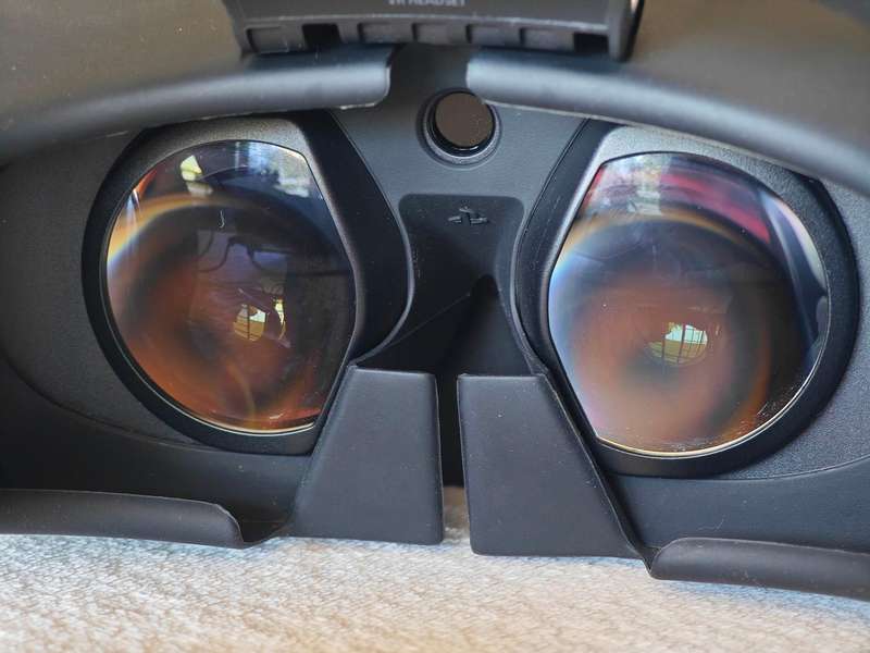 PSVR Headset + Playstation Move Controllers + Games