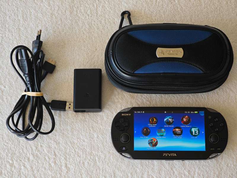 Playstation Vita Console + SD2Vita + 8GB Memory Card (Model 1104 - WiFi/3G)