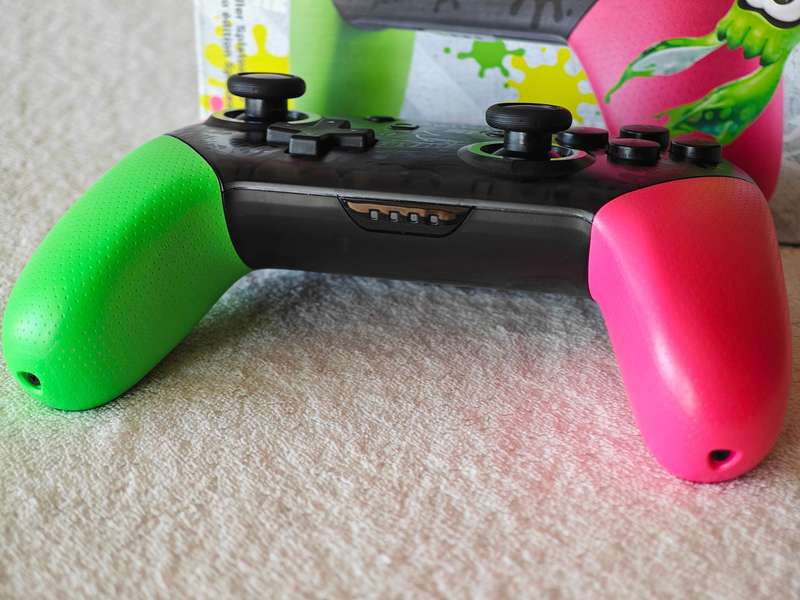 Nintendo Switch Pro Controller - Splatoon 2 Edition
