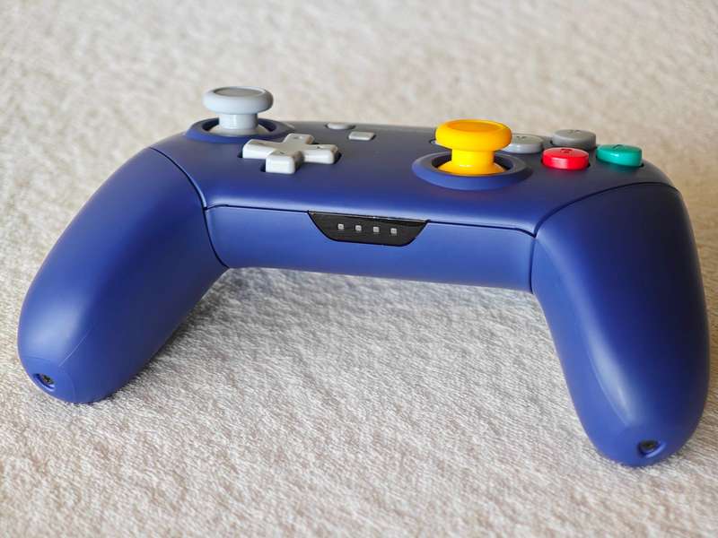 Nintendo Switch Pro Controller - Gamecube Themed