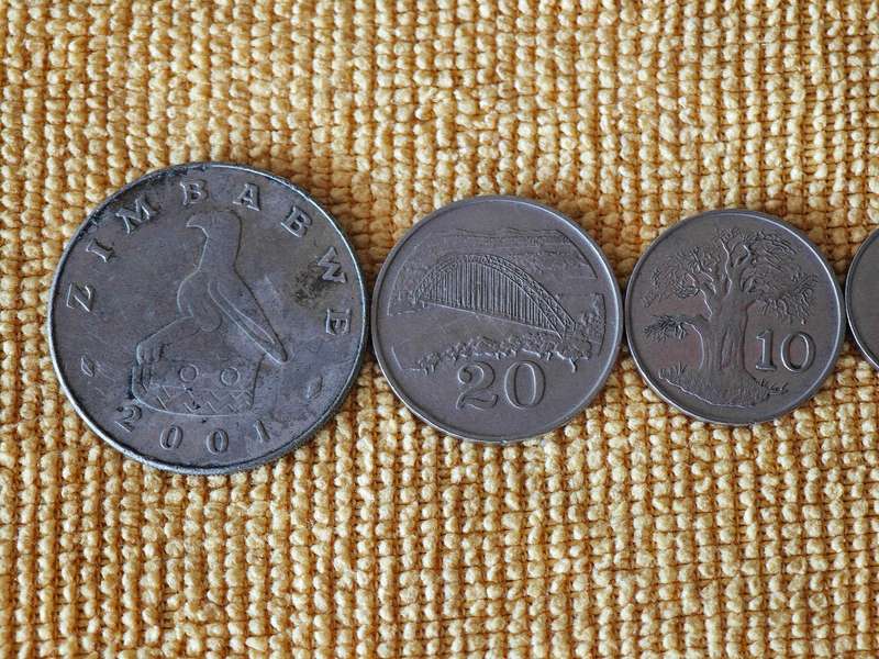 Various Zimbabwe coins and Rhodesia coins (21 coins total)