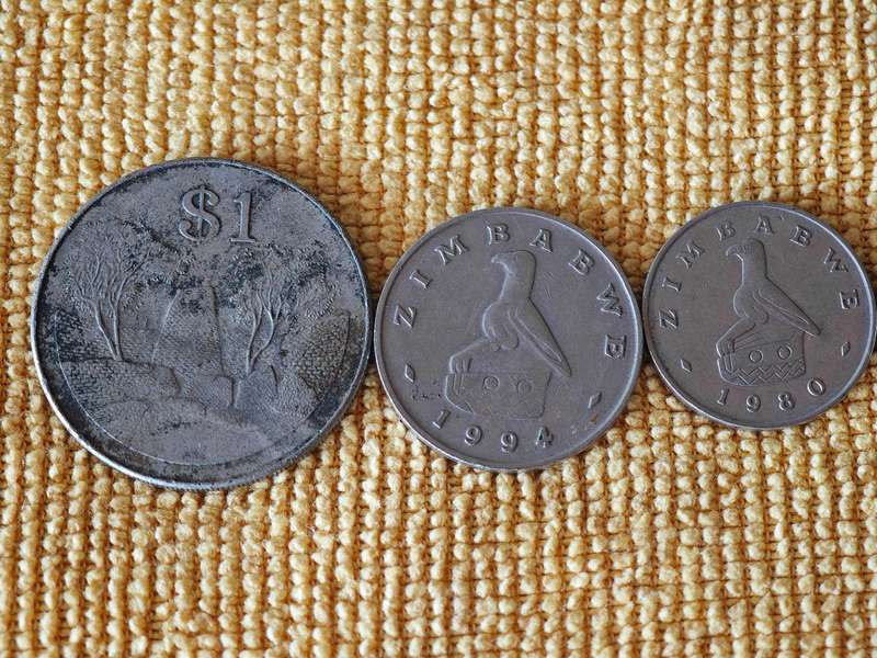 Various Zimbabwe coins and Rhodesia coins (21 coins total)