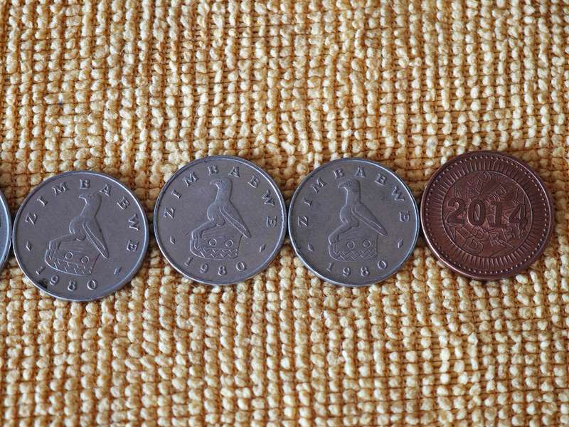 Various Zimbabwe coins and Rhodesia coins (21 coins total)