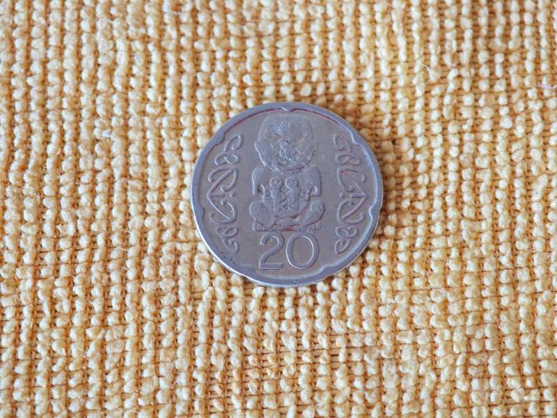 United Kingdom, Australia and New Zealand coins (34 coins total)