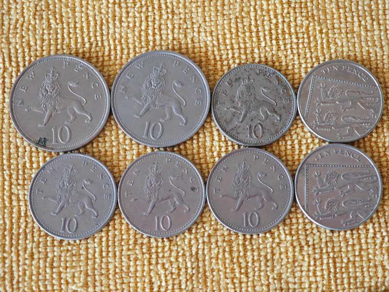 United Kingdom, Australia and New Zealand coins (34 coins total)