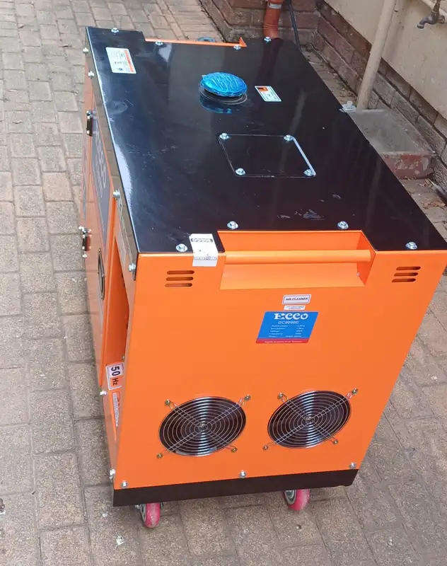 Ecco Dc7000D 6.9Kva Diesel Generator and 4x Flashlights