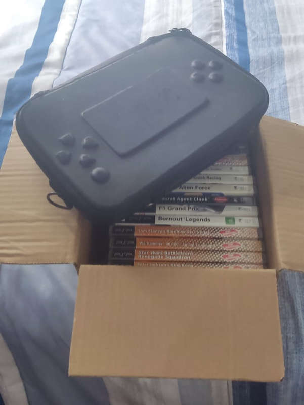 PSP Collection (PSP Console + 14 Games + Carry Case + Charger)
