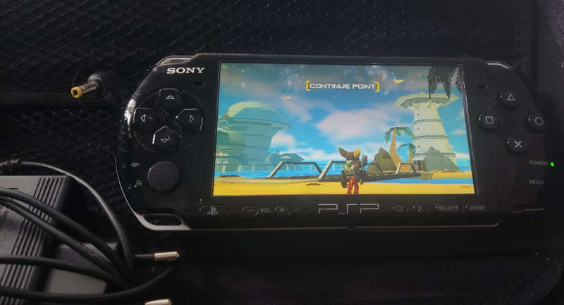 PSP Collection (PSP Console + 14 Games + Carry Case + Charger)