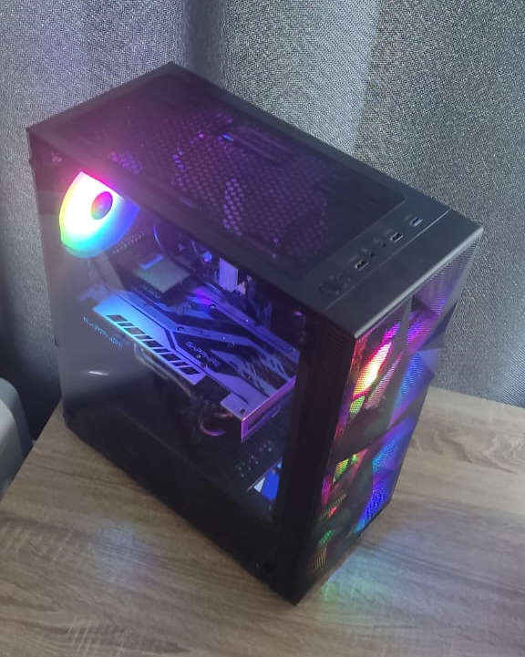 HD Gaming BEAST PC For Sale (i5 6400, RX580 OC 8GB, 16GB DDR4, 512 GB SSD, 2TB HDD, 500W)