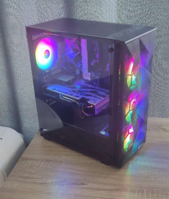 HD Gaming BEAST PC For Sale (i5 6400, RX580 OC 8GB, 16GB DDR4, 512 GB SSD, 2TB HDD, 500W)