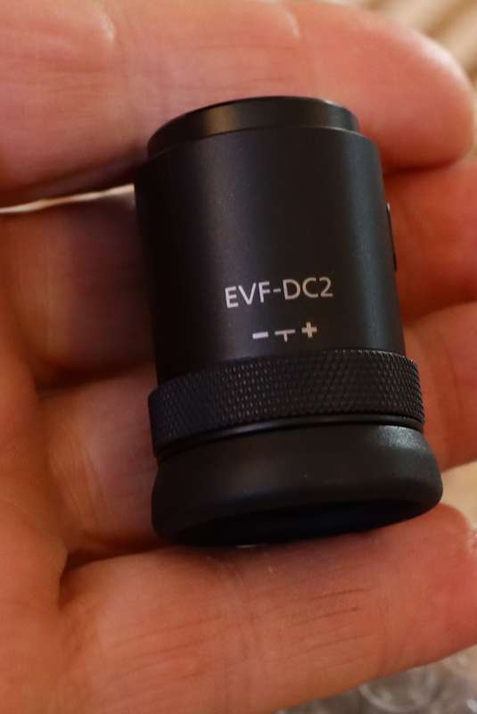 Canon M6 etc Mirrorless Electronic view finder