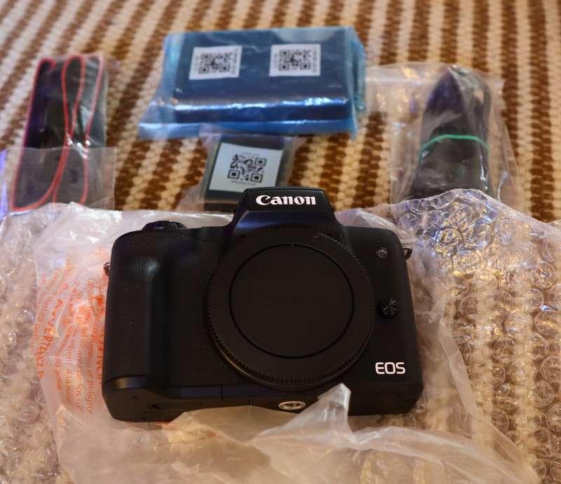 Canon M50 Mark i Body in Box, brand new never used just checked to ensure 100% functions