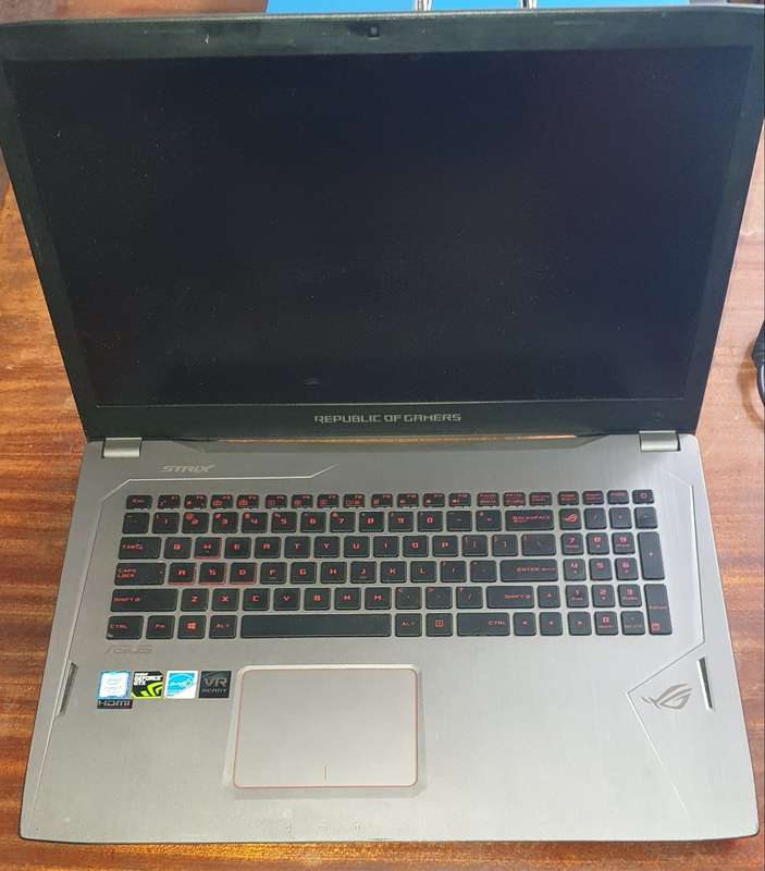 ASUS ROG Strix GL702VMK | 17 144Hz G-SYNC | i7 | GTX 1060 | 1TB SSD | Gaming Laptop