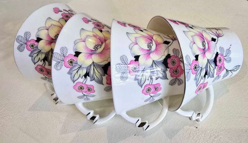 Royal Albert Late 20's Early 1930's Duo's Art Deco