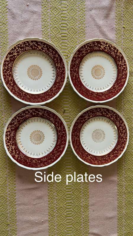 Royal Swan 59pc set - made in England