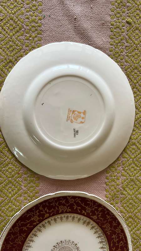 Royal Swan 59pc set - made in England