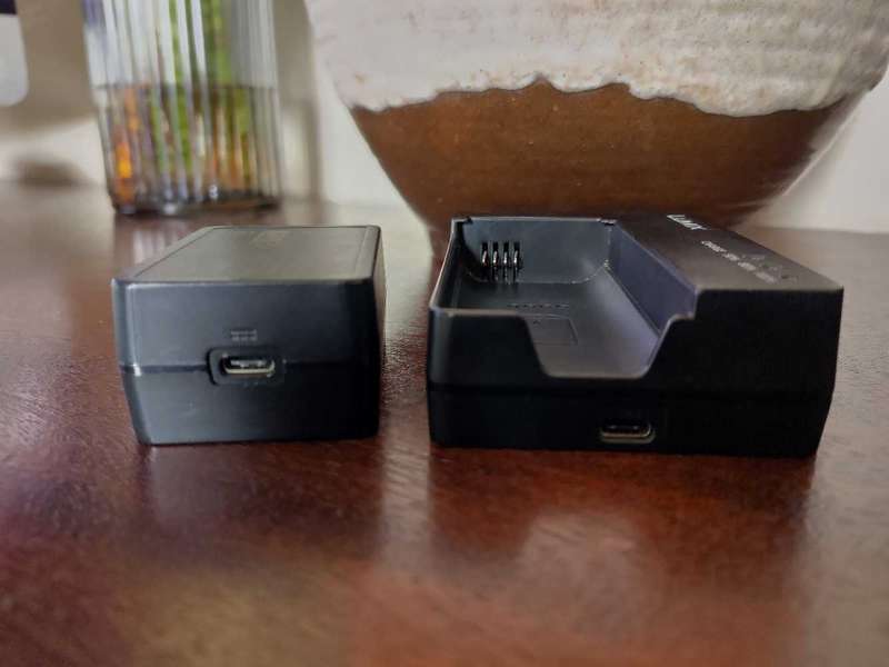 Panasonic LUMIX DMW-BTC14 Battery Charger for Panasonic LUMIX S Series DMW-BLJ31 Batteries