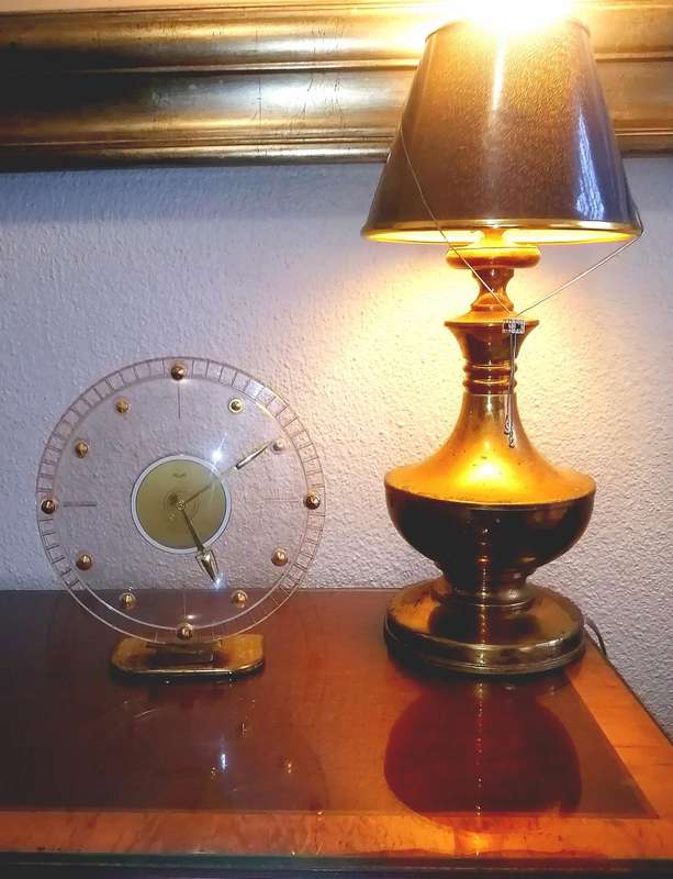 Kienzle Table clock
