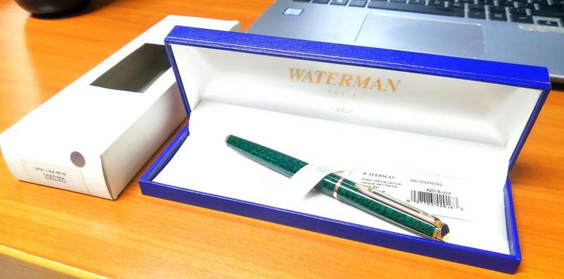 Waterman Green Marble Laquer Roller Ball pen