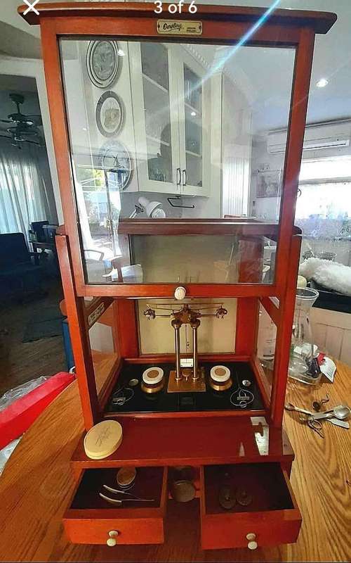Precision Oertling Balancing Scale