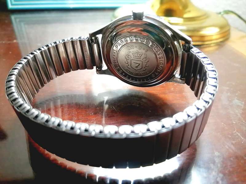 Citizen C7 Crystal wrist watch