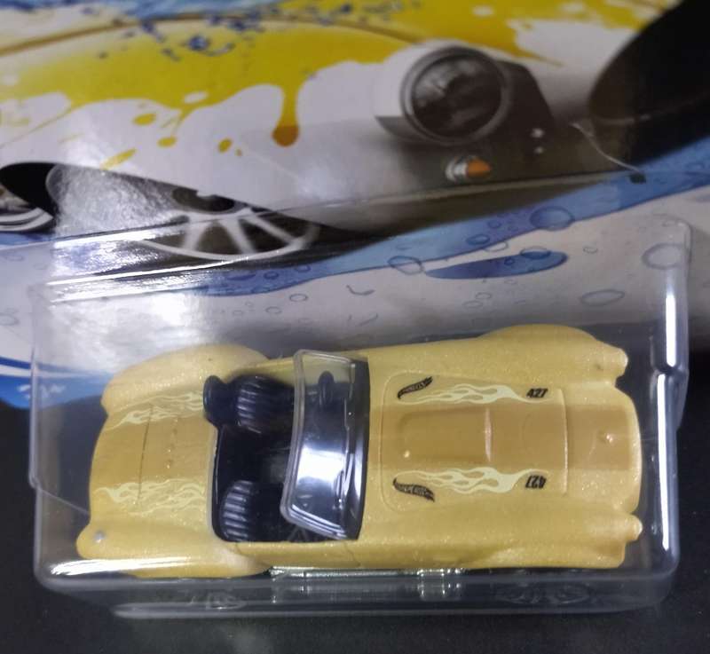 Hot wheels Shelby Cobra 427 s/c Colour shifter