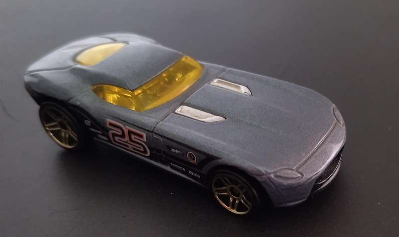 Hot wheels Fast Felion