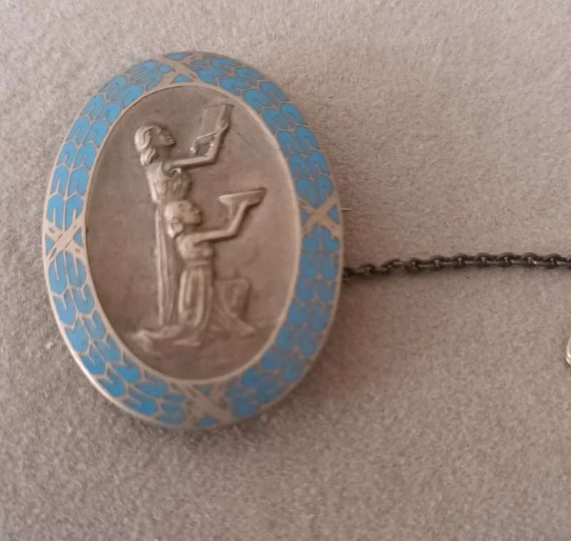 Vintage Pin Badge