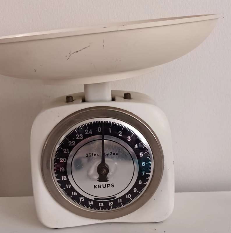 Vintage Krups Scale.