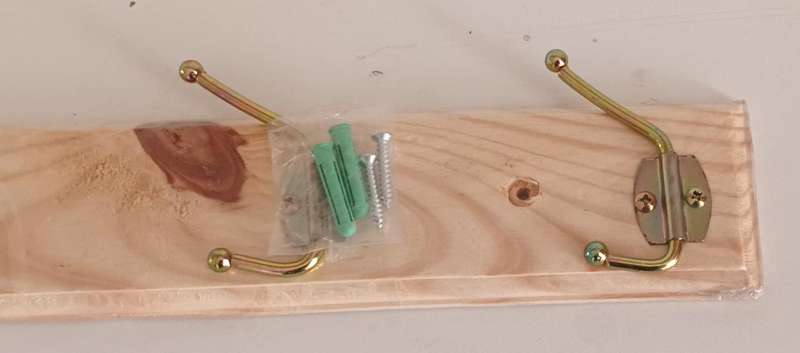 Wooden Wall Coat Hanger. New.