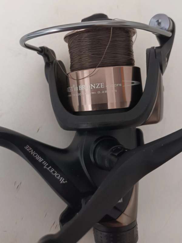 MITCHELL AVOCET III BRONZE 4000FS Bait Runner. Like New.