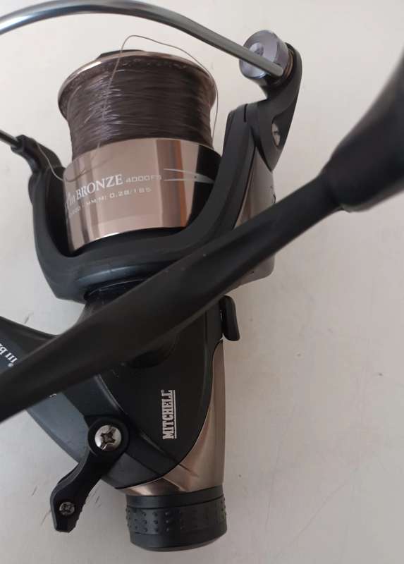 MITCHELL AVOCET III BRONZE 4000FS Bait Runner. Like New.