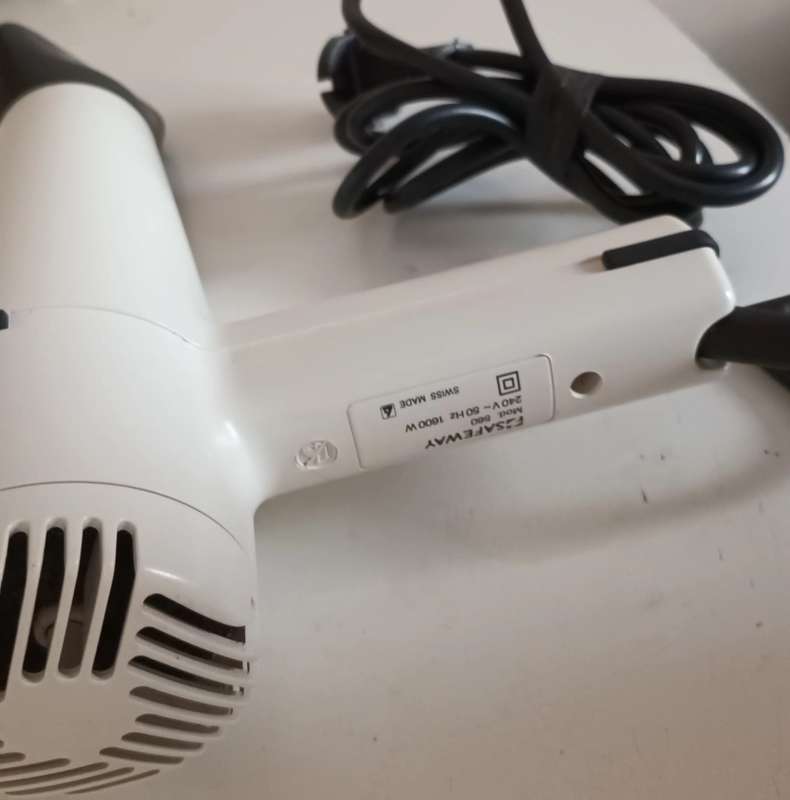 Safeway ProStyle 1600 Hair Dryer.