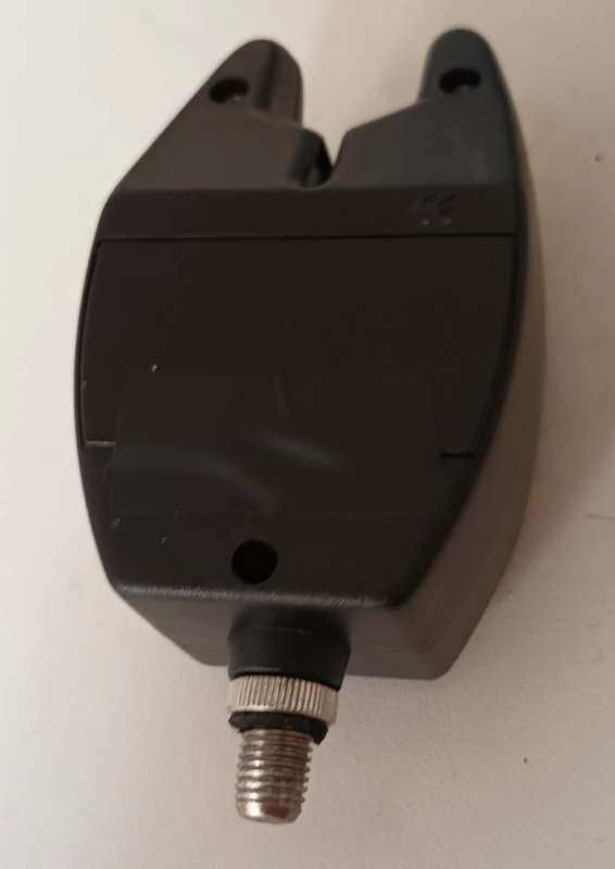 1x Casual Carper x3RB Fishing Alarm with Bank Stick.
